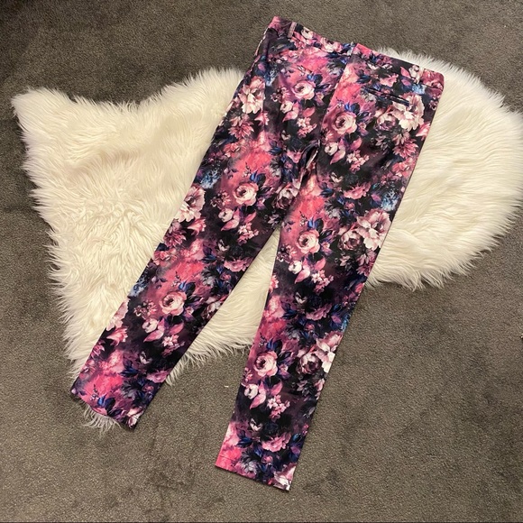 Floral satiny pants - Picture 2 of 6